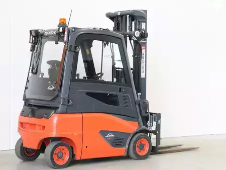 Elektro čtyřkolový VZV 2019  Linde E16P/386-02 EVO (3)