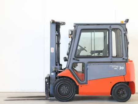 Sähkö - 4 pyör 2008  Nichiyu FB30 (1)