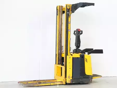 Ledstaplare gå 1998  Jungheinrich El-stabler (2)