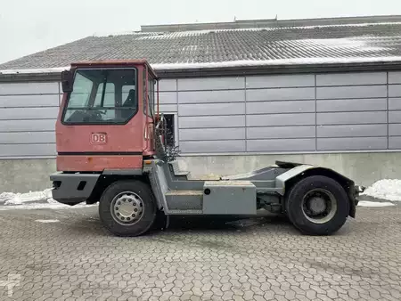 Terminaltraktor 2002  Terberg YT180 4x2 (1)