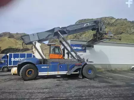 Reachstacker 2013  Linde C4531 TL5 (1)