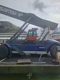 Reachstacker 2013  Linde C4531 TL5 (2)