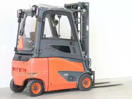 Elektro čtyřkolový VZV 2016  Linde E16PH/386-02 EVO (1)