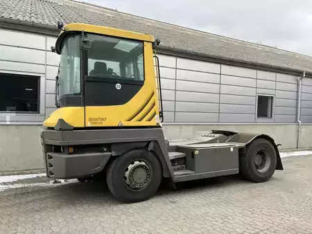 Terminal tractor 2018  Terberg RT223 4X4 (2)