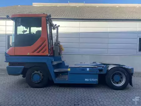 Terminaltraktor 2020  Terberg RT283 4X4 (1)