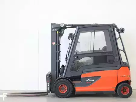 4-wiel elektrische heftrucks 2015  Linde E25L/387 (1)