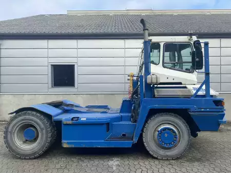 Terminal tractor 2001  Terberg RT282 4X4 (4)
