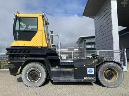 Terminaltraktor 2005  Terberg RT382 4X4 (1)