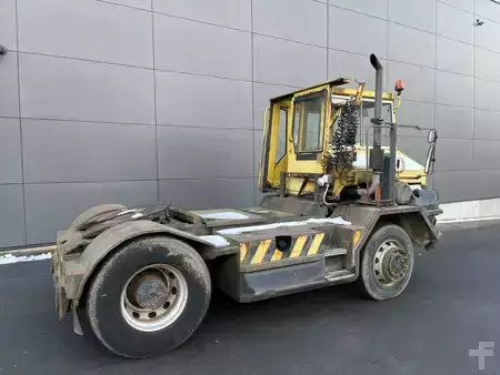 Terminal tractor 1995  Terberg RT26 (5)