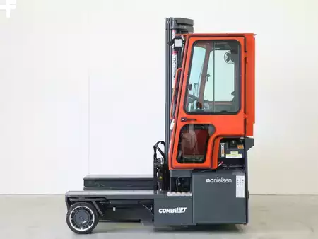 Vierwegestapler 2024  Combilift C4000ET (1)