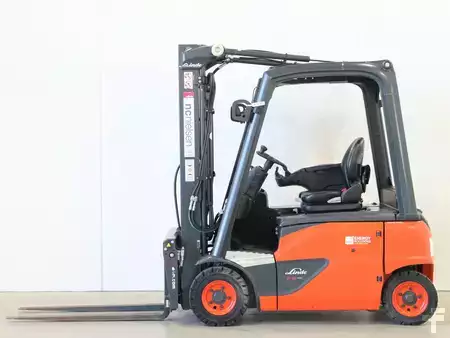 Elektryczne 4-kołowe 2024  Linde E16P/386-02 EVO (1)