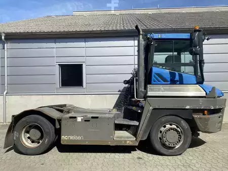 Terminálový traktor 2016  Terberg RT223 4X4 (4)