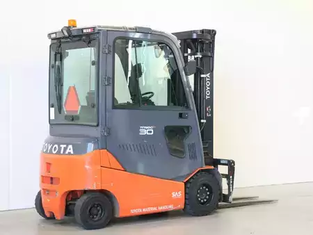 Elektrisk- 4 hjul 2014  Toyota 8FBMKT30 (3)