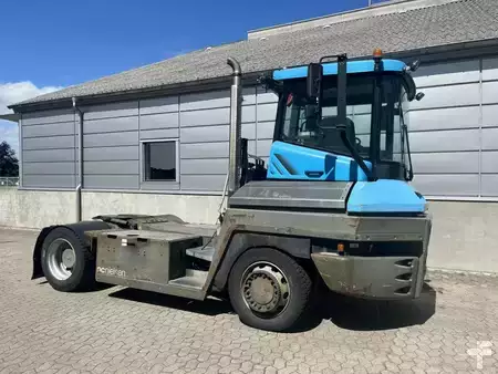 Terminálový traktor 2017  Terberg RT223 4X4 (5)