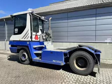 Terminálový traktor 2020  Terberg TT223 4X2 (6)