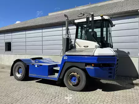 Terminálový traktor 2020  Terberg TT223 4X2 (5)