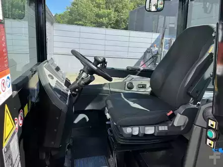 Terminálový traktor 2020  Terberg TT223 4X2 (7)
