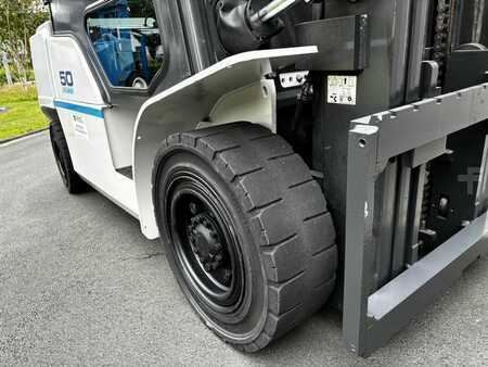 Diesel truck 2016  Unicarriers DG1F4A50Q (4)