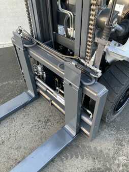 Empilhador a gás 2015 Unicarriers UG1D2A30LQ (3)