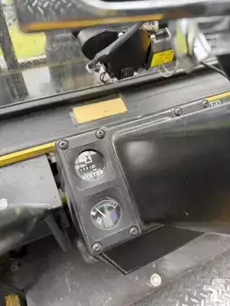 Carretilla elevadora GLP 2003 Hyster S7.00XL (3)