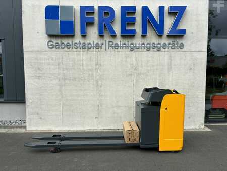 Pallet Trucks Sit-Down 2015  Jungheinrich ESE120 (1)