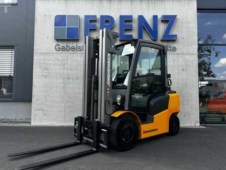 LPG Forklifts 2020  Jungheinrich TFG425 (1)