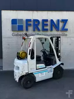 Carretilla elevadora GLP 2018 Unicarriers U1D2A20LQ (2)