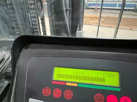 Eléctrica de 4 ruedas 2022  EP Equipment CPD50F8 (4)