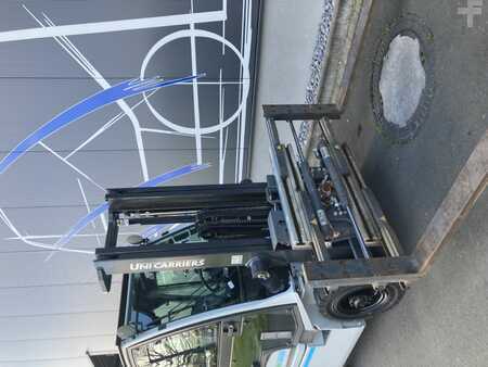 Diesel Forklifts 2019  Unicarriers Y1D2A25Q (5)