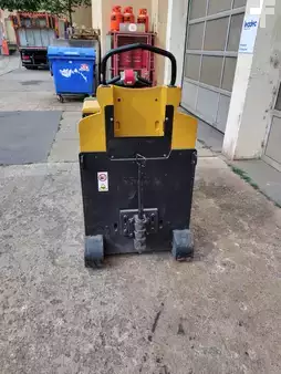 Tahač 2014  Yale M050T (3)