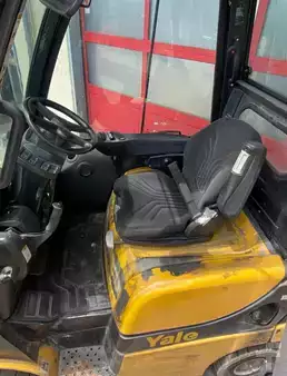 Dieselstapler 2017  Yale GDP20SVX (4)