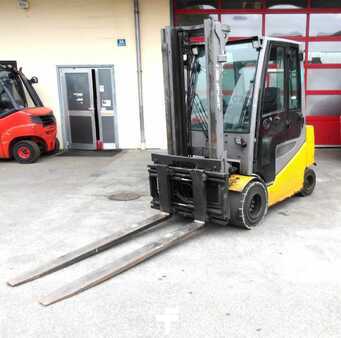 Elektrisk- 4 hjul 2018  Jungheinrich EFG S30s (2)