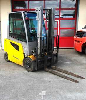 Elektrisk- 4 hjul 2022  Jungheinrich EFG 425s (1)