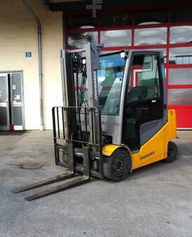 Elektrisk- 4 hjul 2022  Jungheinrich EFG 425s (2)