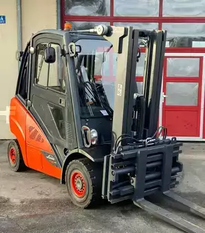 Dieselstapler 2019  Linde H30D (2)