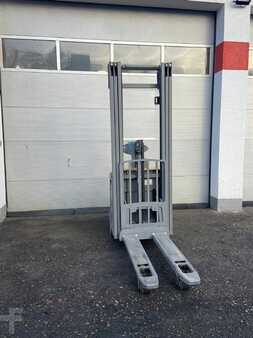 Hochhubwagen 2018 Jungheinrich ERC 216z (3)