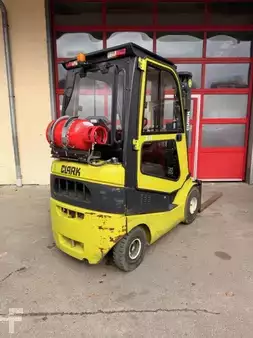 Gas truck 2018 Clark C15L (2)