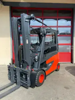 Elektro 4 Rad 2022  Linde E35HL (1)