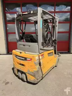 Elektro tříkolové VZV 2018  Jungheinrich EFG216 (2)