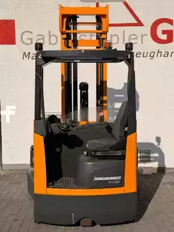 Retratil de 4 vias 2015  Jungheinrich ETV Q25 (3)