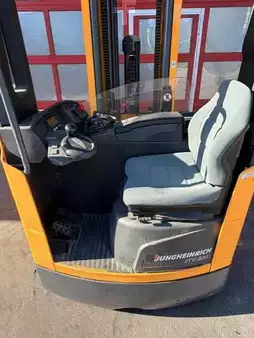 Four-way reachtrucks 2015  Jungheinrich ETV Q20 (7)
