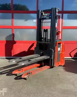 Ruční vysokozdvižný vozík 2019  Linde D14AP (2)