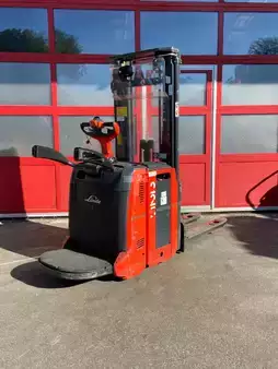 Ruční vysokozdvižný vozík 2019  Linde D14AP (3)