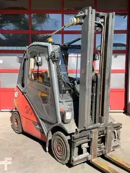 Carrelli elevatori GPL 2014  Linde H20T-02/600 (2)