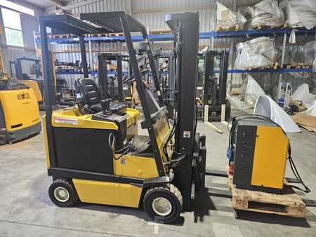 Elektro 4 Rad 1997  Yale ERP 16 AAF (2)