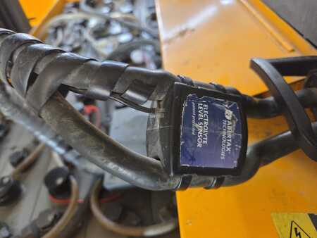 Reachtrucks 2016  Jungheinrich ETV 112 (5)