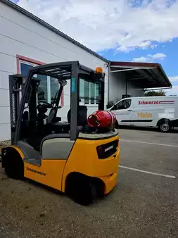 Wózki gazowe 2018  Jungheinrich TFG 316 (2)