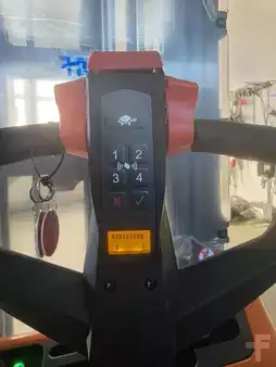 Stapelaars 2026  Noblelift SWB-130D (1)