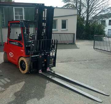 Chariot 4 roues électrique 2024  EP Equipment CPD50L1 (5)