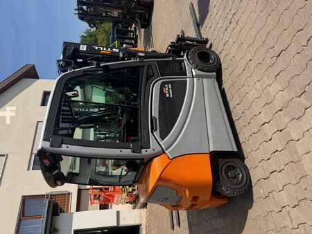 Electric - 4 wheels 2020  Still RX20-20PL (2)